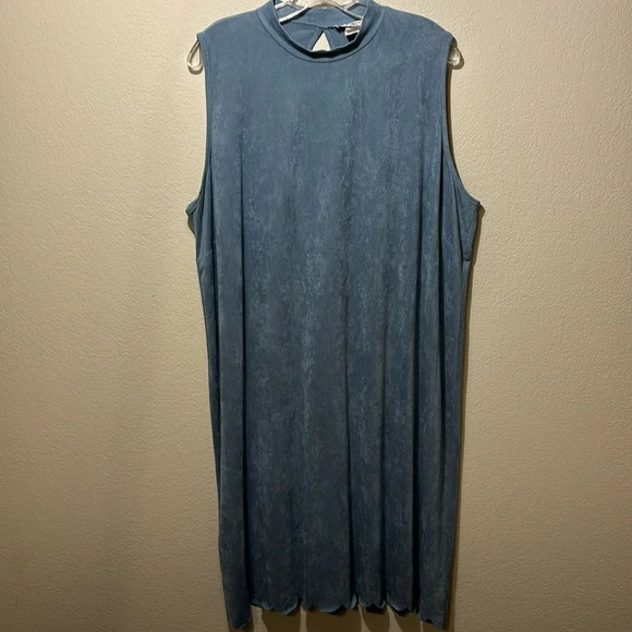 Moa Moa Woman Dusty Blue Mock Neck, Scalloped, Suede Midi Dress size 3X - Picture 1 of 11